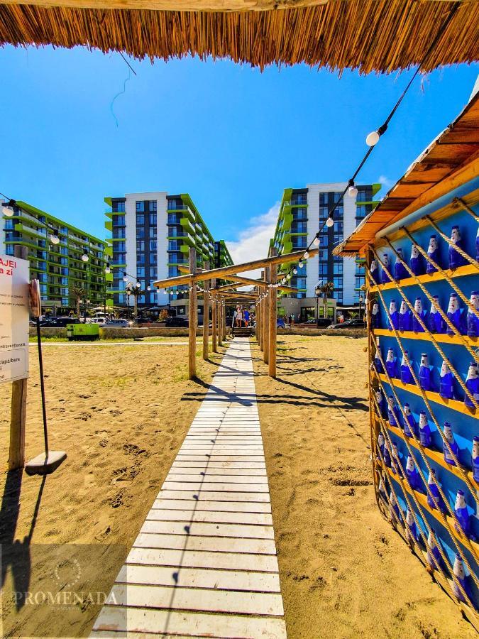 Blue Lagoon Aparthotel Pool & Spa Mamaia Nord Năvodari Exterior foto